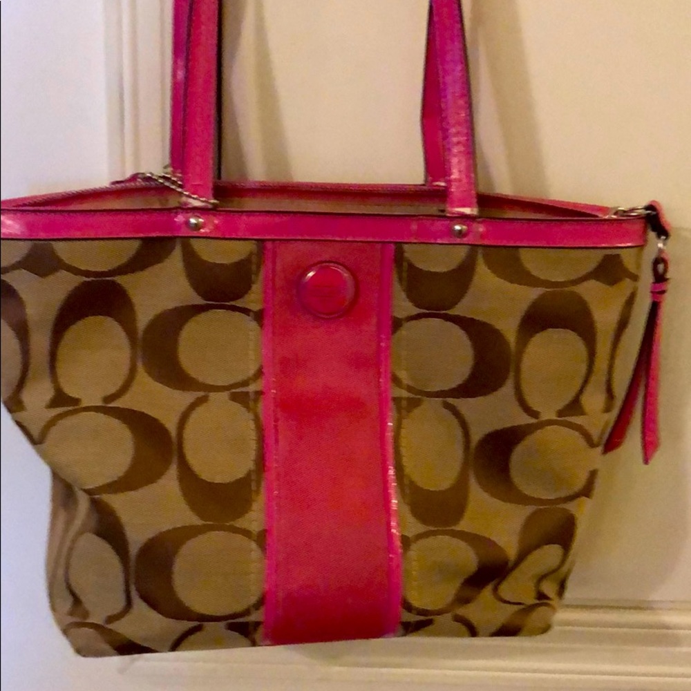 Coach purse length 13.5 height 8.5.